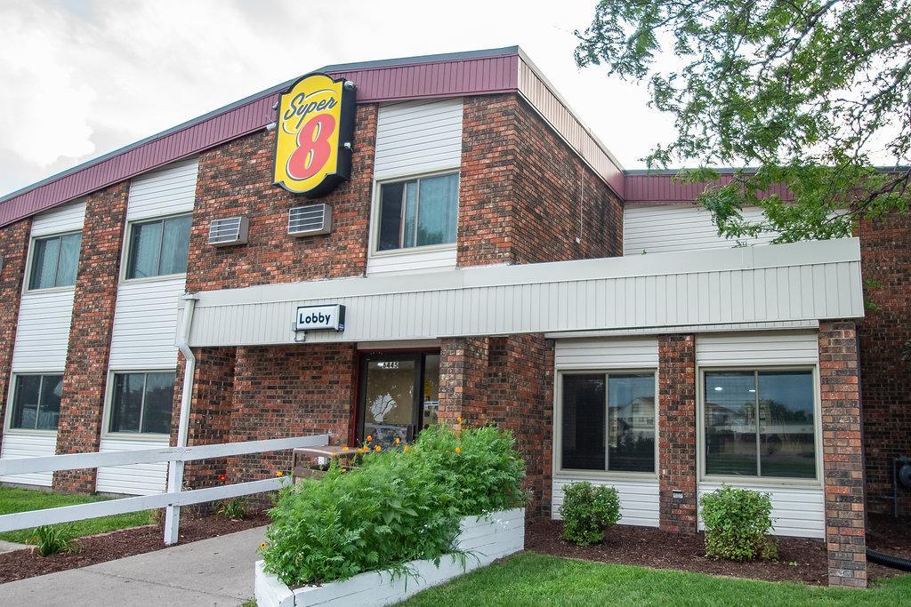 Super 8 By Wyndham Brooklyn Center/Mpls Ξενοδοχείο Εξωτερικό φωτογραφία