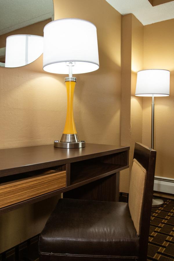 Super 8 By Wyndham Brooklyn Center/Mpls Ξενοδοχείο Εξωτερικό φωτογραφία